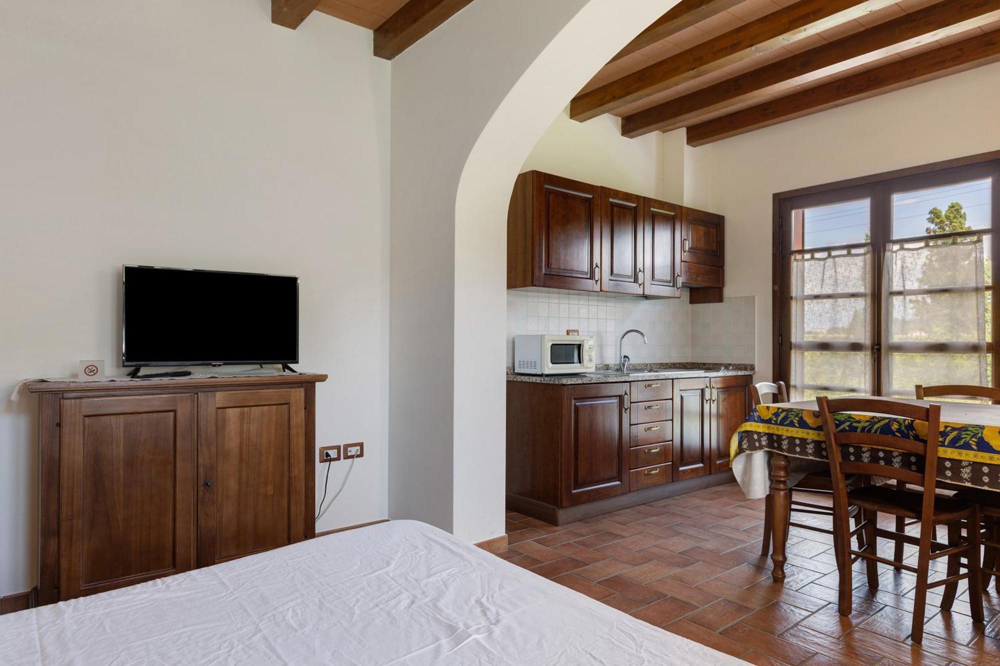 La Bettola Tavern Rooms Restaurant Montopoli in Val dʼArno Kültér fotó